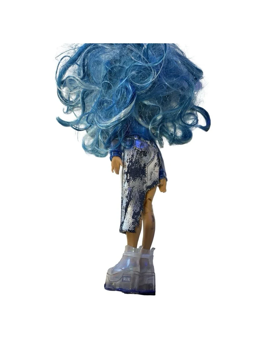 MGA Rainbow High Skyler Bradshaw Fashion Doll - Blue